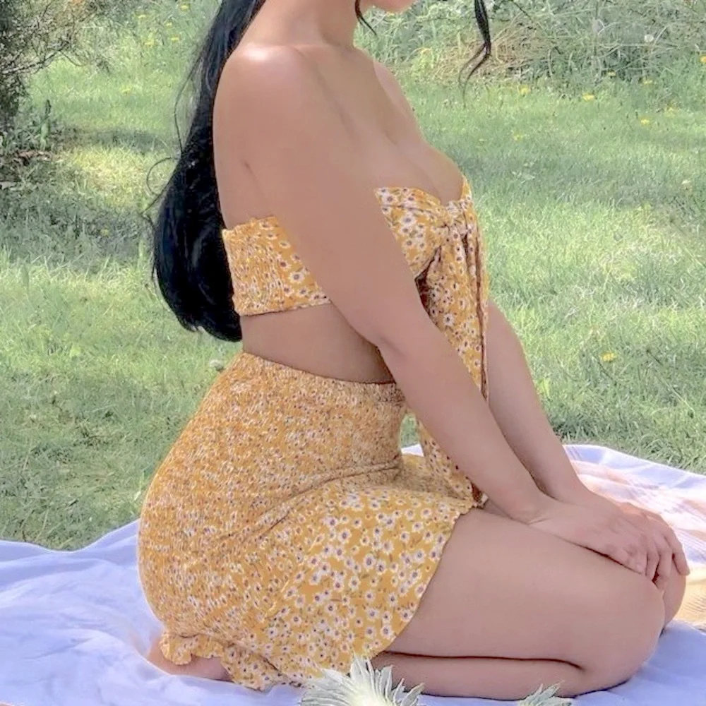 Two Piece Yellow Floral Skirt Set - Picture 3 of 7
